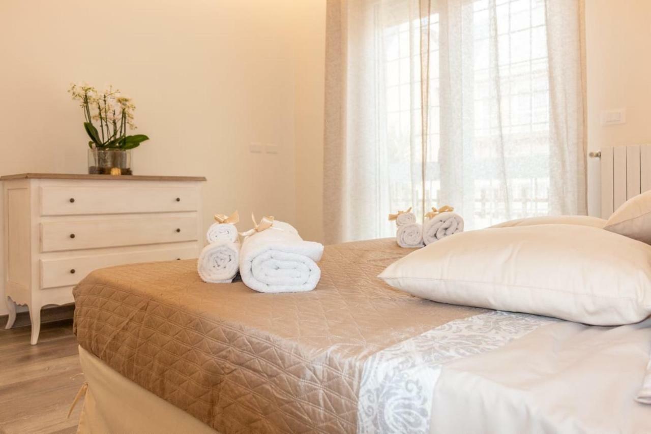 La Camelia Bianca Villa Rom